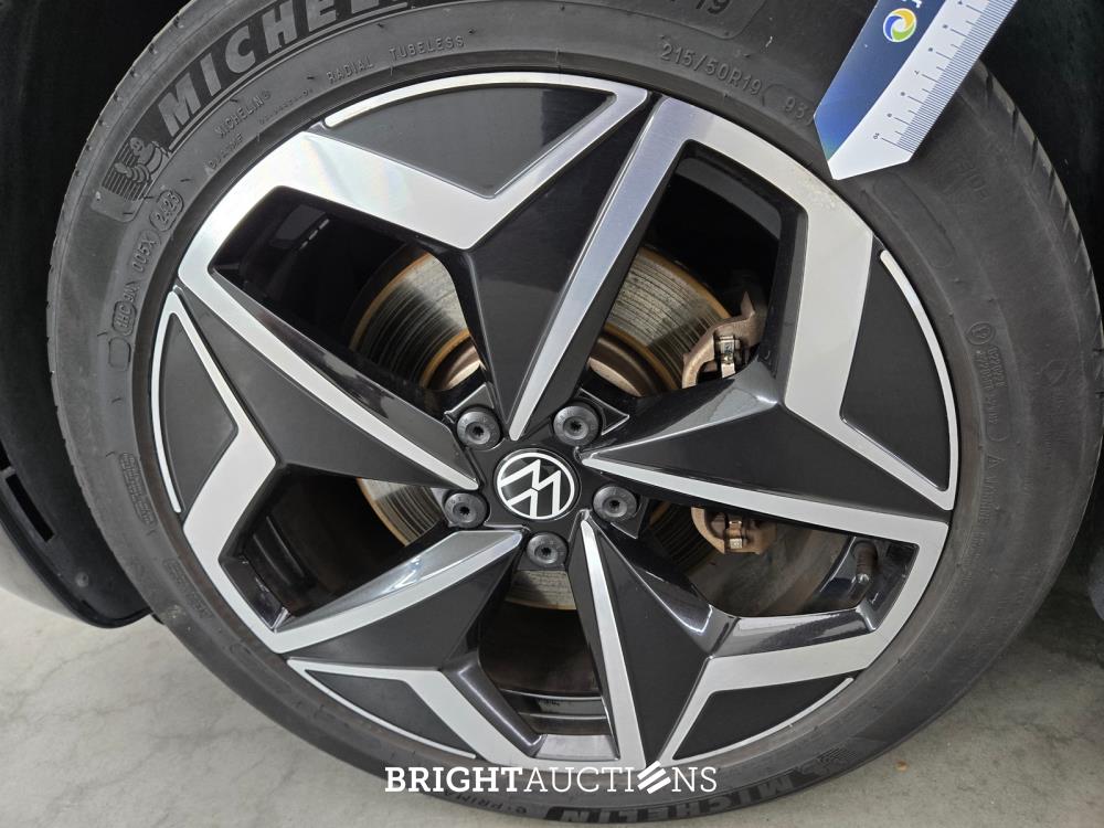 Volkswagen ID.3 First Plus 58 kWh 204pk 2020 (Origineel-NL), K-574-HG