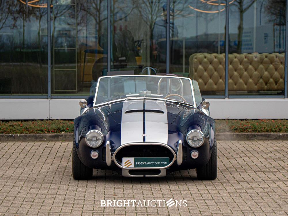 DAX Cobra 427 Tojeiro Cabriolet 3.9 V8 1997, 74-KGP-3