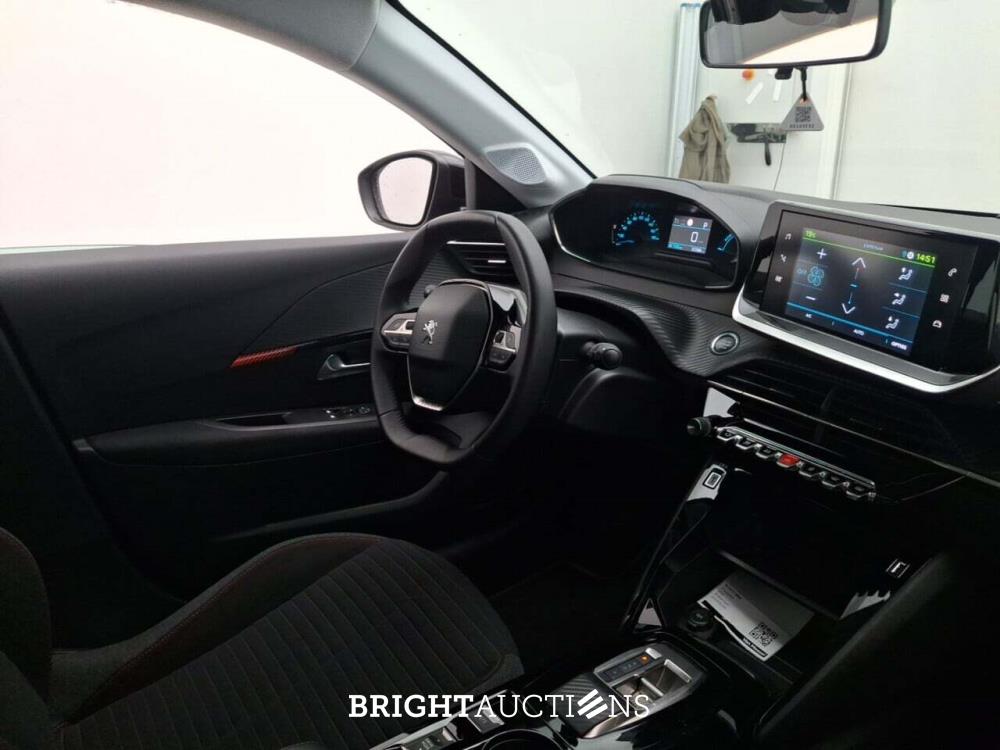 Peugeot 208 Ev Active 50 kWh 136pk 2022 (Origineel-NL), P-132-LT