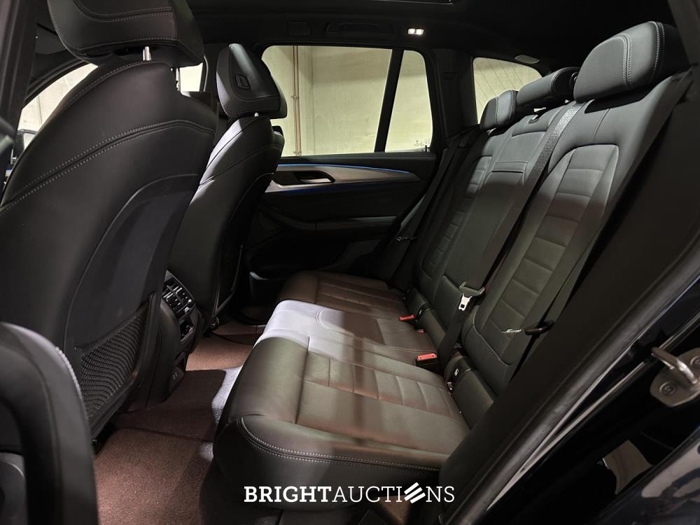 BMW iX3 High Executive 80 kWh 286pk 2021 G08 (Origineel-NL + 1e Eigenaar), N-444-RG