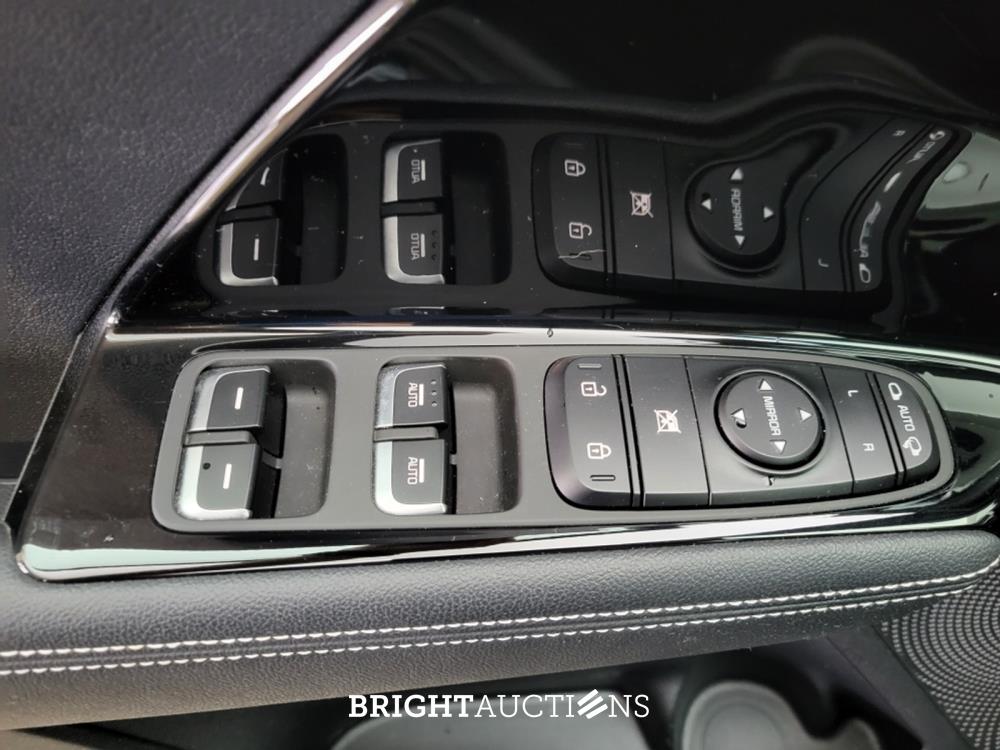 Kia Niro e- DynamicPlusLine 64 kWh 204pk 2021 (Origineel-NL), L-781-DV