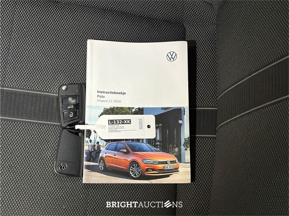 Volkswagen Polo Highline R Panodak 1.0 TSI 95pk 2021 (Origineel-NL), L-132-XK