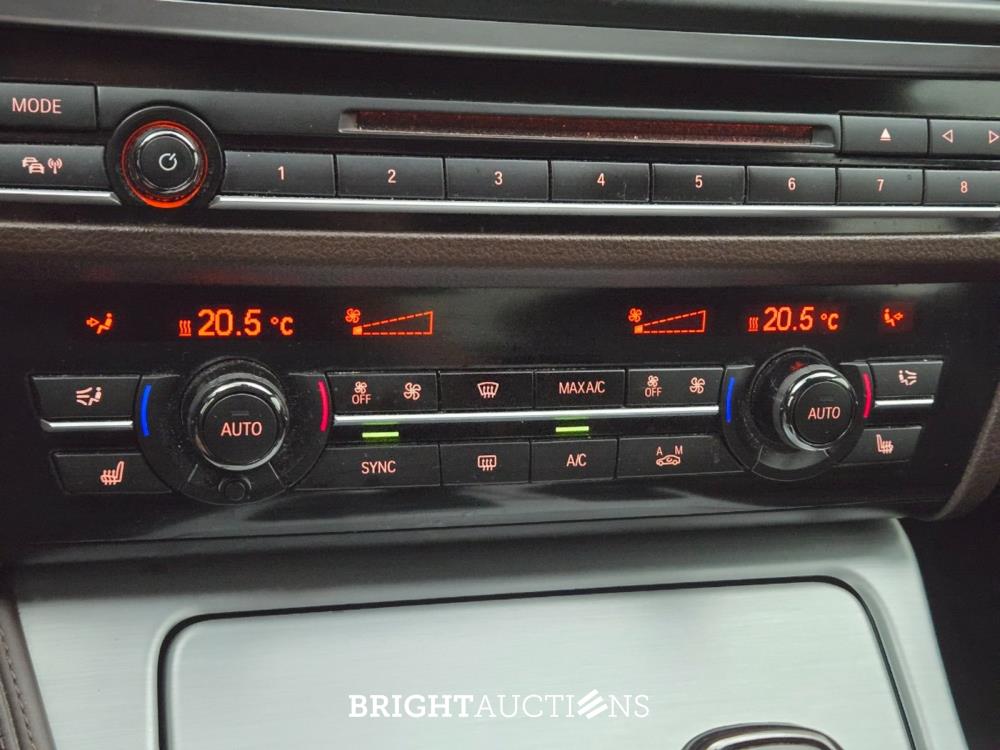 BMW M550xd 381pk 2014 (Origineel-NL) 5-Serie, 6-TGF-52
