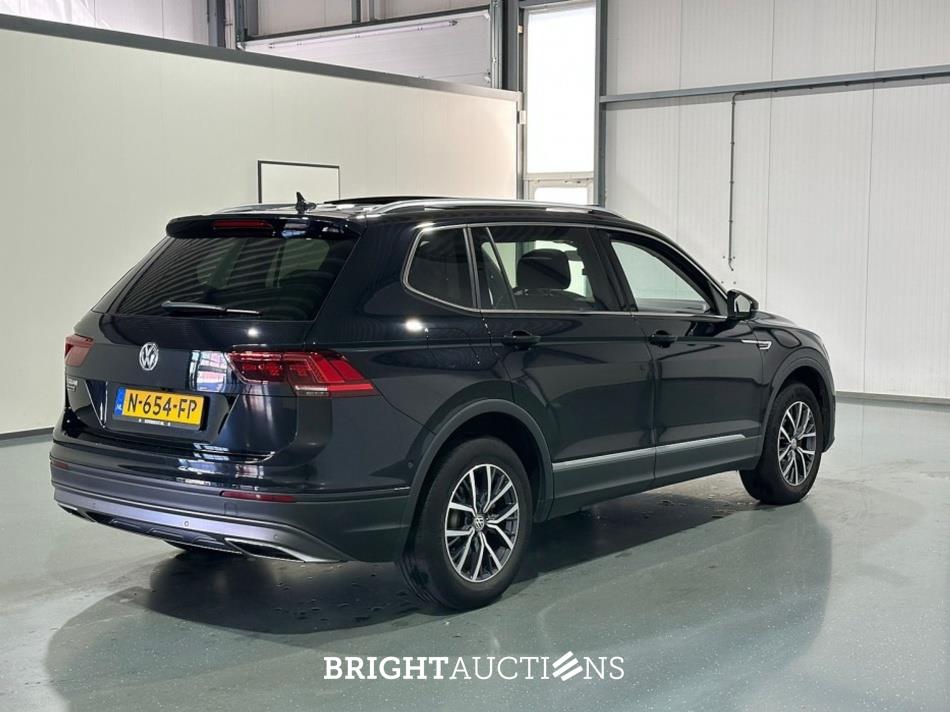Volkswagen Tiguan Allspace Comfortline Business 7-Persoons 1.5 TSI 150pk 2021 (Origineel-NL), N-654-FP