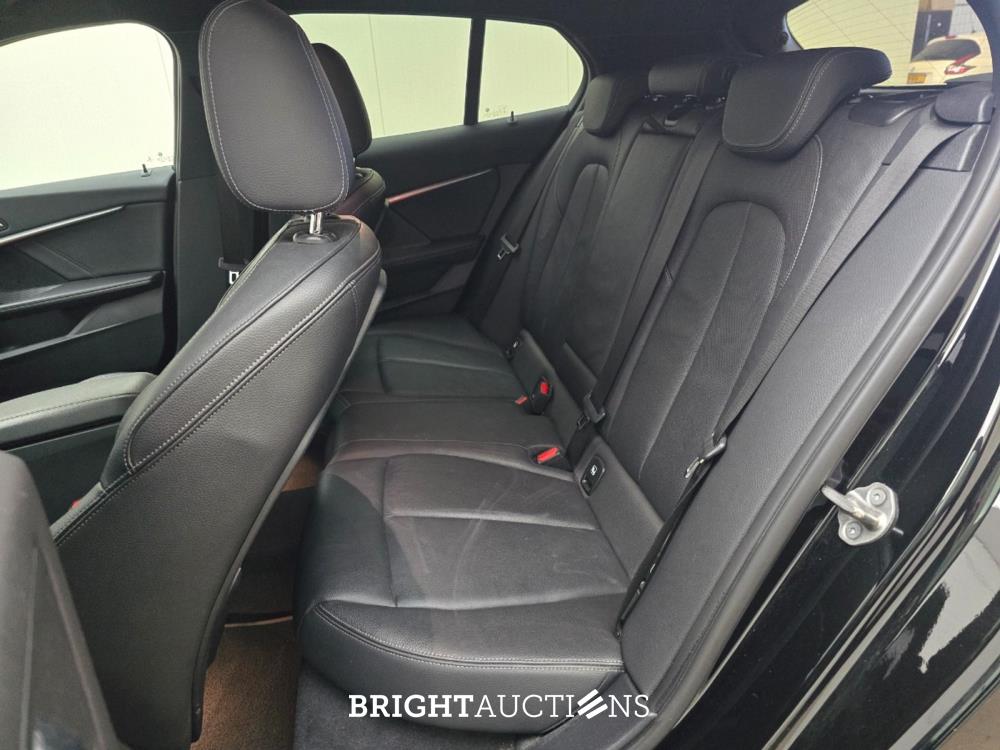 BMW 1-serie High Executive 136pk 2021, N-102-ZN