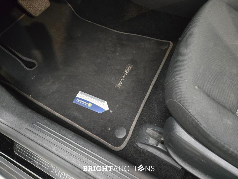 Mercedes-Benz A180 Premium 136pk 2019 A-klasse, H-834-RV