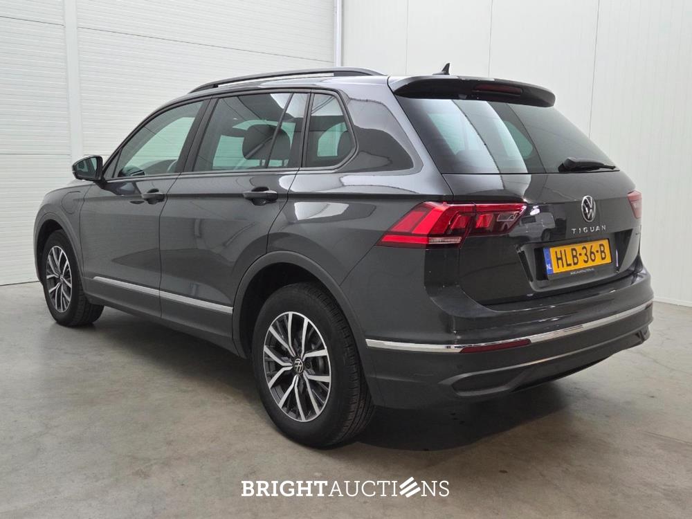 Volkswagen Tiguan eHybrid R-Line Business 1.4 TSI 265pk 2021, HLB-36-B