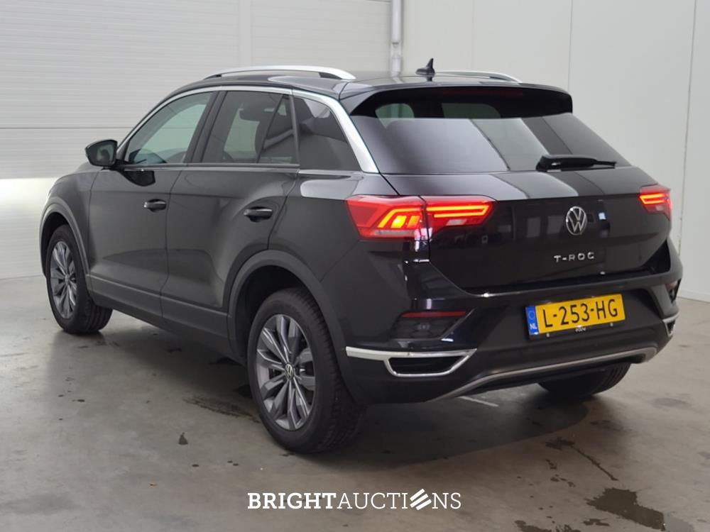 Volkswagen T-Roc Business 1.5 TSI 150pk 2021 (Origineel-NL), L-253-HG