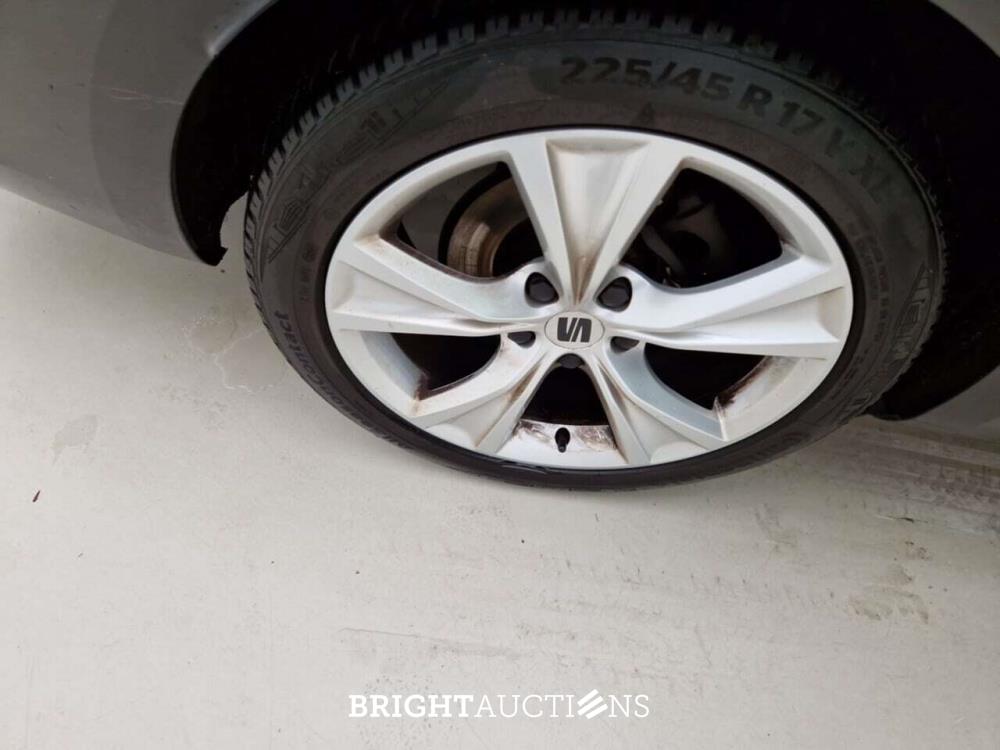 SEAT Leon FR ST Business Intense 1.0 TSI 110pk 2022 (Origineel-NL), R-319-NB