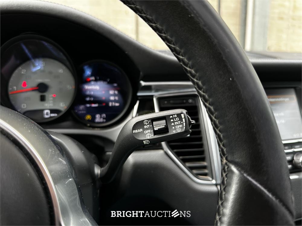 Porsche Macan 3.0 D S 258pk 2014, 1-XXZ-16