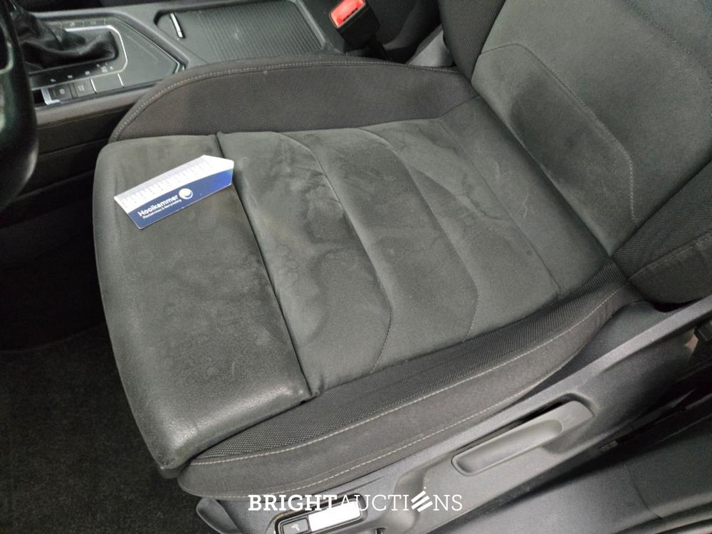 Volkswagen Tiguan ACT Highline Business R 1.4 TSI 150pk 2018 (Origineel-NL), SZ-423-K