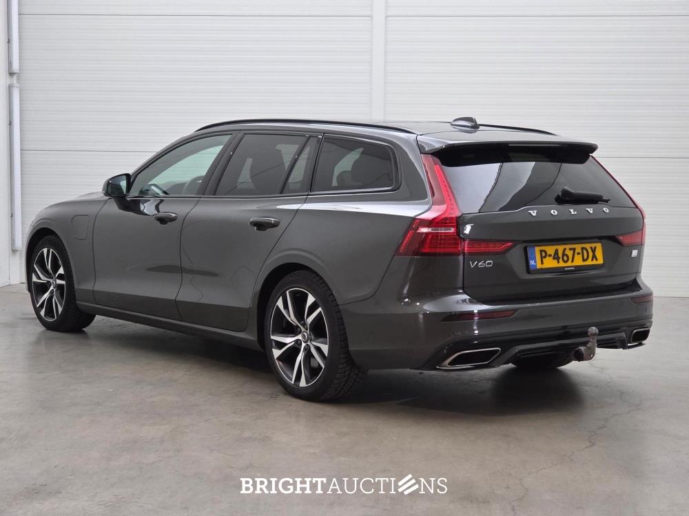 Volvo V60 T6 Recharge R-Design 2.0 AWD 398pk 2022 (Origineel-NL), P-467-DX