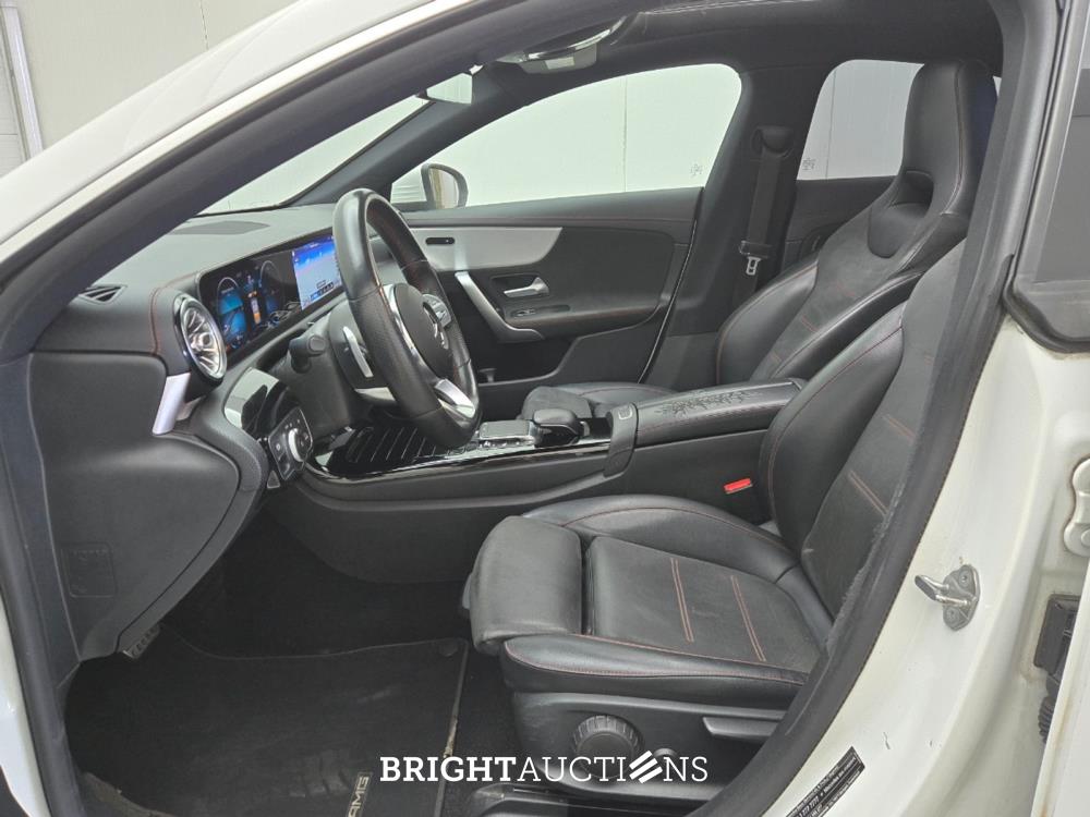 Mercedes-Benz CLA180 Business Solution AMG 136pk 2020 (Origineel-NL) CLA-Klasse, H-073-FV