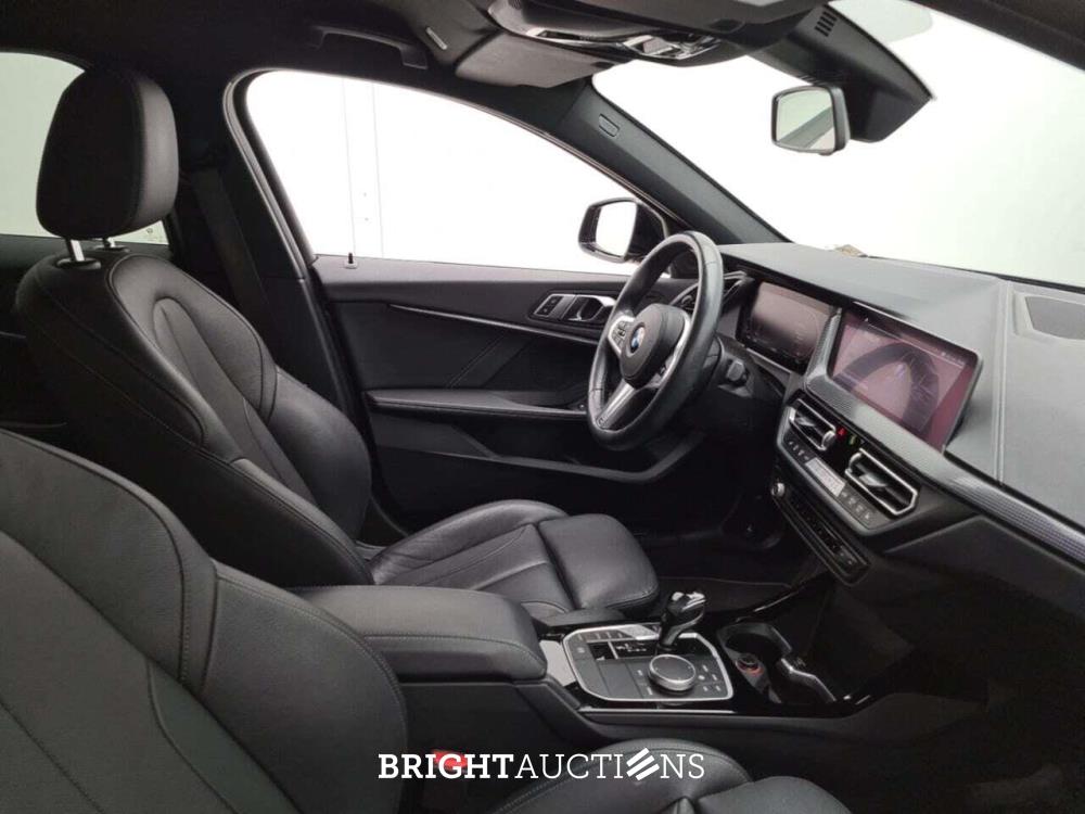 BMW 118i Corporate Executive 136pk 2021 (Origineel-NL) 1-Serie, K-407-JR