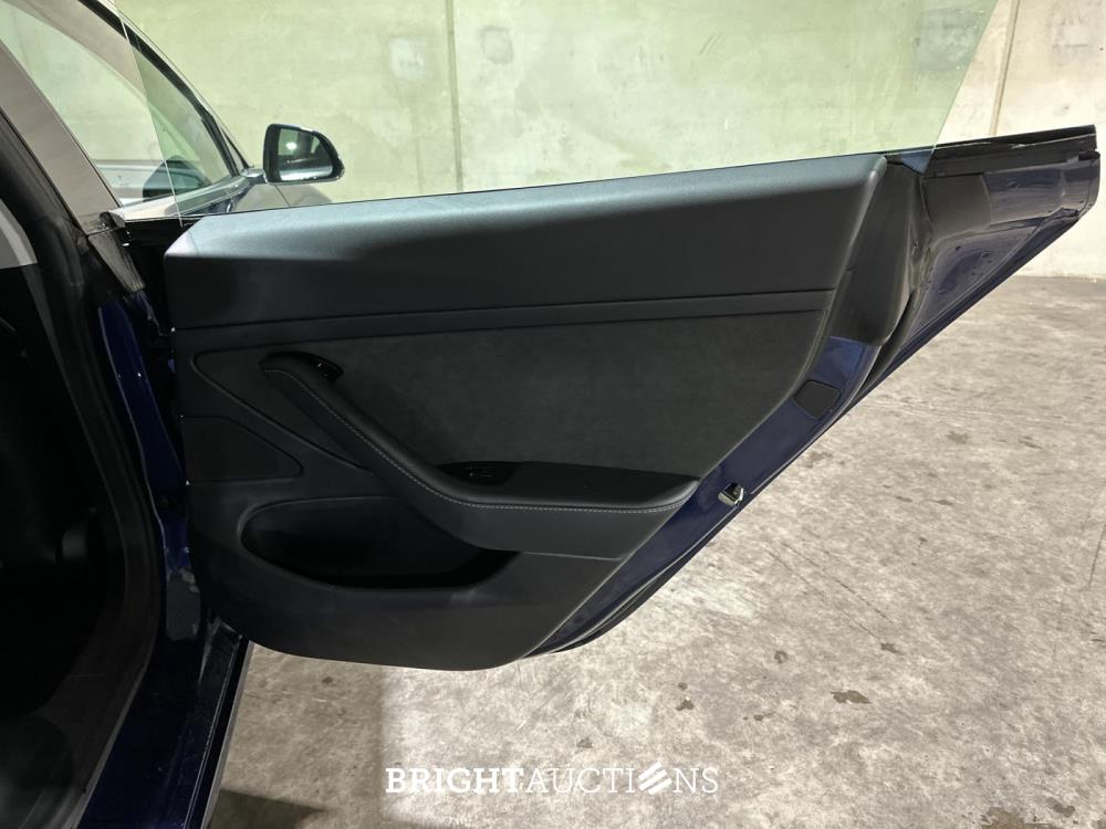 Tesla Model 3 Standard RWD Plus 60 kWh 238pk 2020 (Origineel-NL & 1e Eigenaar), J-584-BF