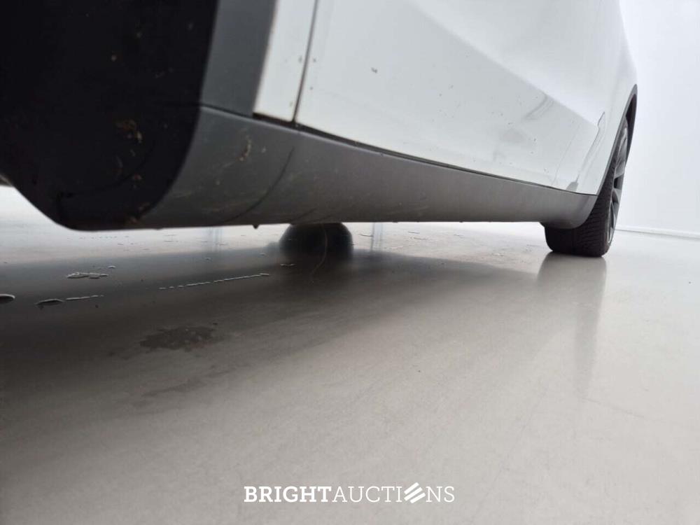 Tesla Model Y RWD 58 kWh 238pk 2023 (Origineel-NL), X-697-DL