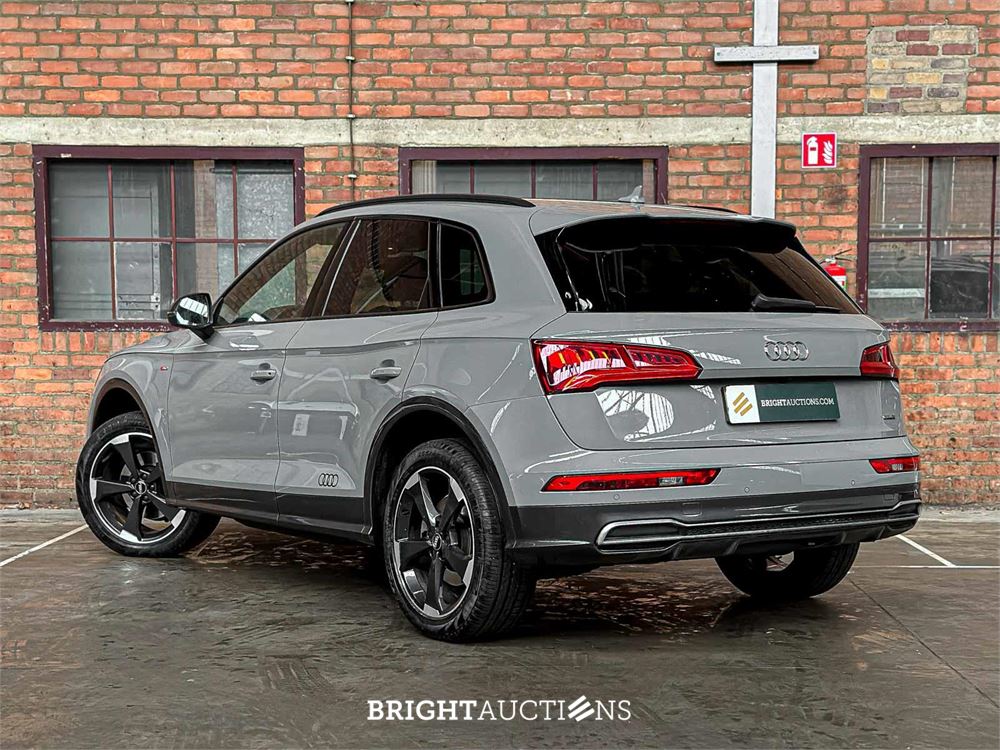 Audi Q5 2.0 TFSI Quattro Sport S Line Black Edition 252pk 2018 (Origineel-NL + 1e Eigenaar), TT-931-B