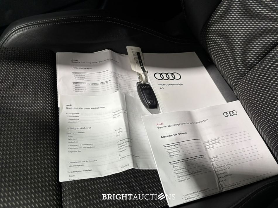 Audi A3 Limousine 30 S edition TFSI 110pk 2023 (Origineel-NL), S-178-JB