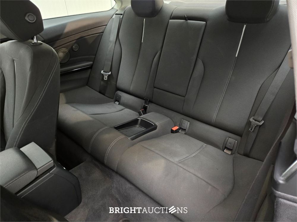 BMW 420i 4-serie Coupé Executive 184pk 2014 (Origineel-NL) 4-Serie, 5-TSJ-71