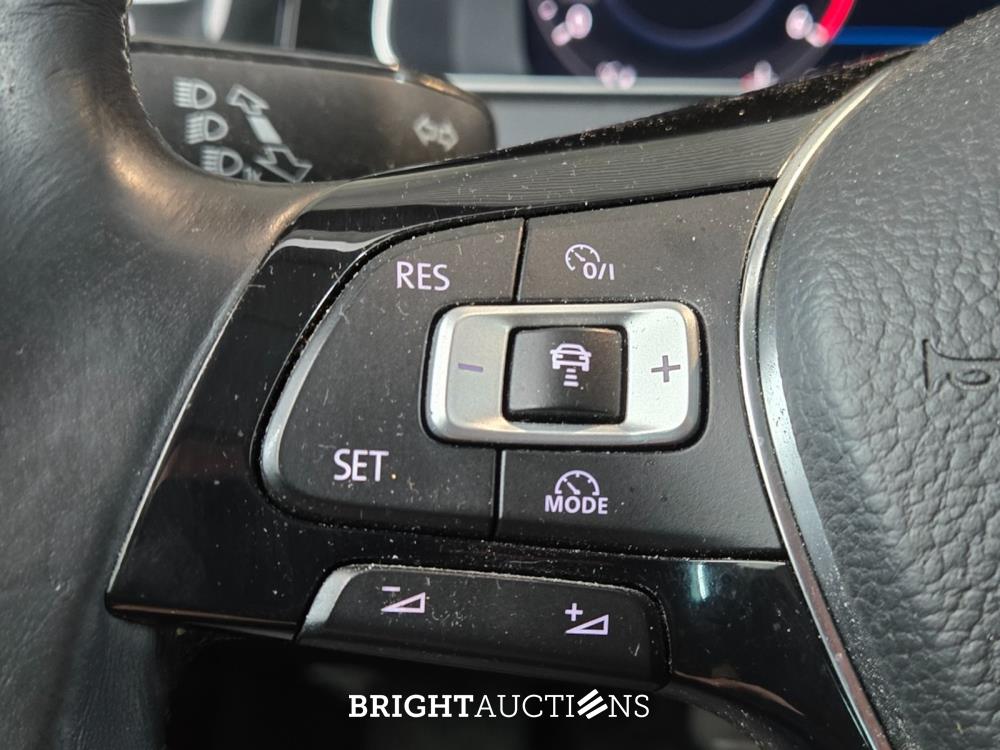 Volkswagen Golf Variant Highline Business R 1.6 TDI 116pk 2017 (Origineel-NL), RB-044-B