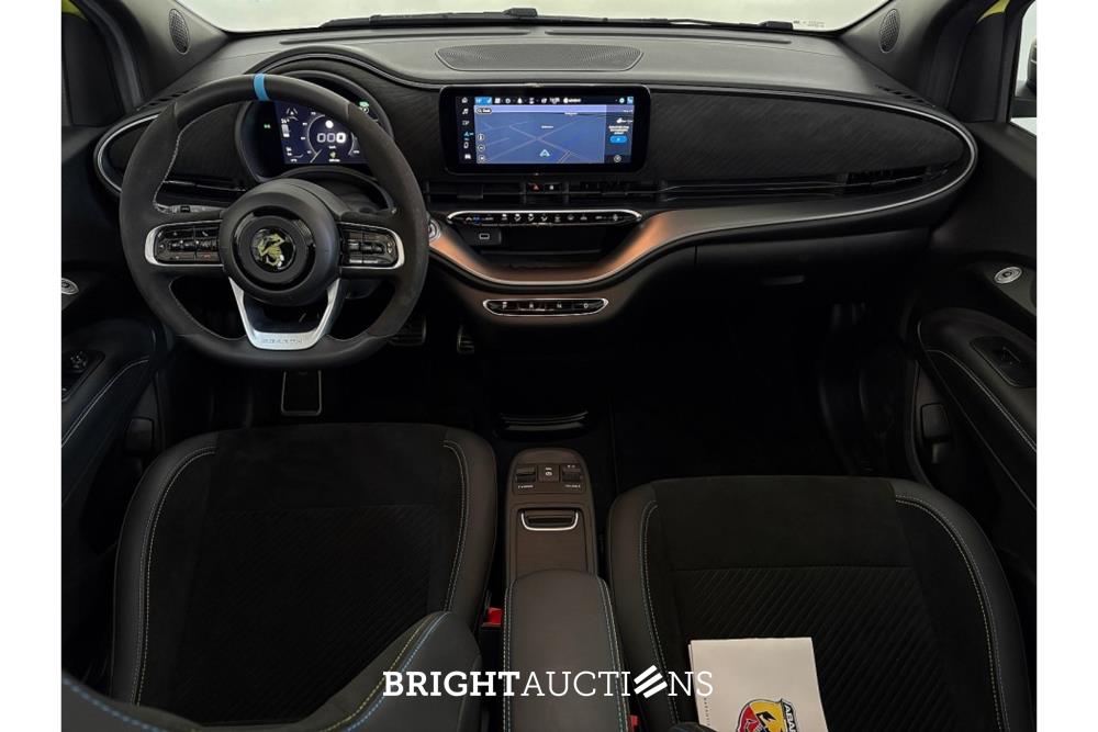 Fiat 500C Abarth Turismo 42 kWh 155pk 2025 (Origineel-NL), HSZ-26-J