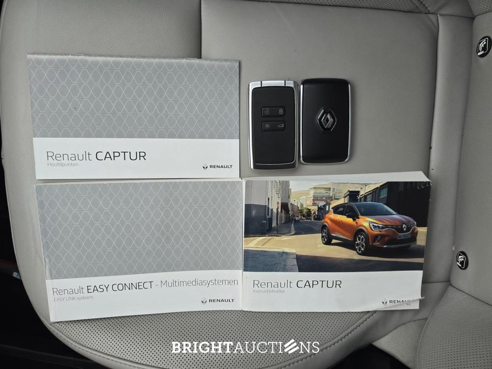 Renault Captur TCe 140 Initiale Paris 1.3 140pk 2021 (Origineel-NL), K-560-VB