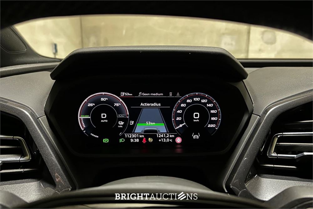 Audi Q4 Sportback e-tron 40 Launch edition S Competition 77 kWh 204pk 2021 (Origineel-NL), N-622-TH