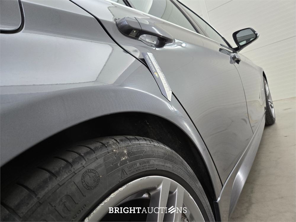 BMW 330e Centennial High Executive 272pk 2016 (Origineel-NL) 3-Serie, KX-220-P