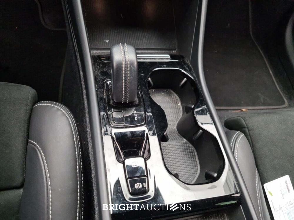 Volvo XC40 T4 Recharge R-Design 1.5 211pk 2022 (Origineel-NL), P-916-KR