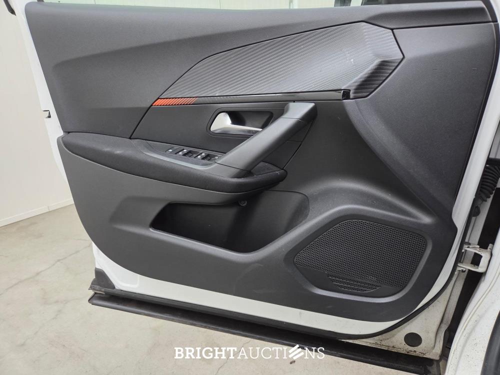 Peugeot 2008 Blue Lease Active 1.2 PureTech 102pk 2021 (Origineel-NL), K-814-KD