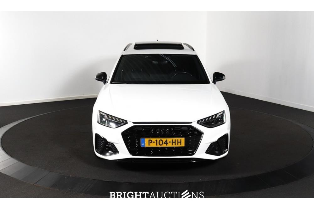 Audi A4 Avant 35 S edition Competition TFSI 149pk 2022 (Origineel-NL), P-104-HH