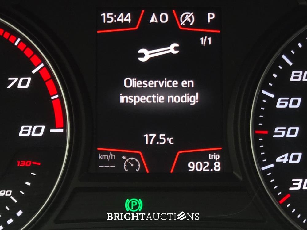 SEAT Leon ST EcoTSI Business Intense 1.0 116pk 2019, J-671-TB