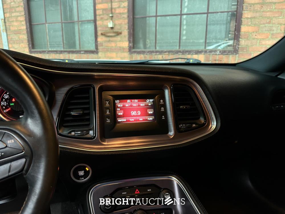 Dodge Challenger 3.6 V6 305pk 2016