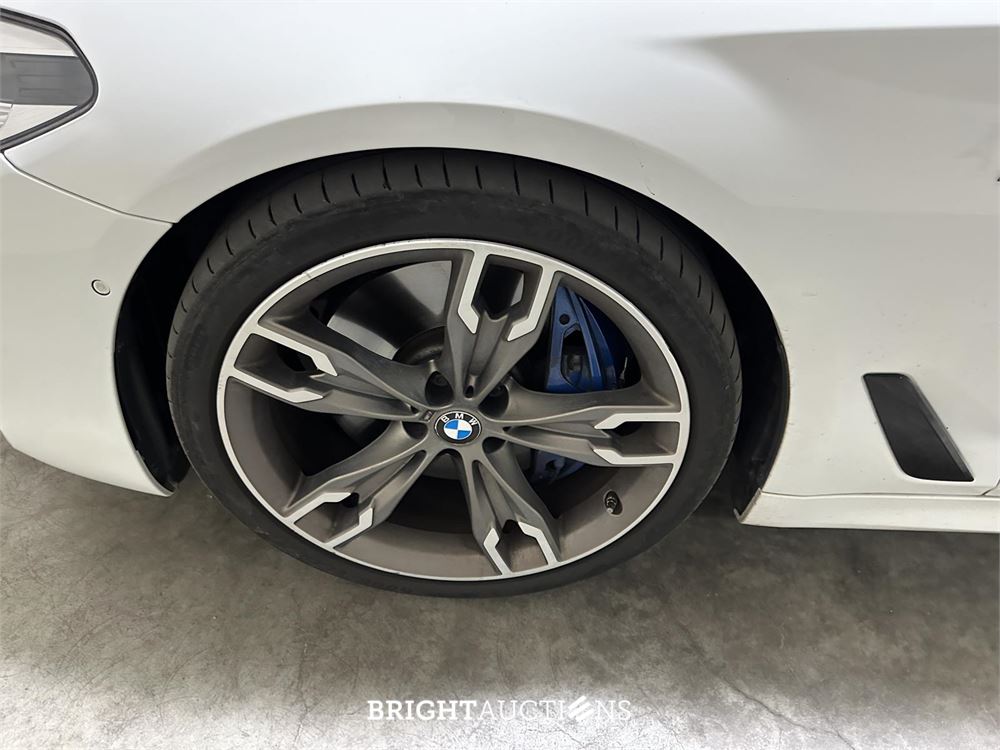 BMW M550i xDrive High Executive 462pk 2018 5-serie, KKP-44-R