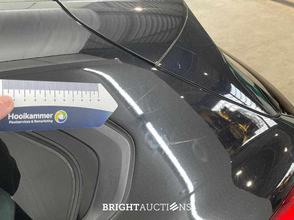 BMW 118i Executive Edition 1-serie 140pk 2020 (Origineel-NL), J-119-GJ