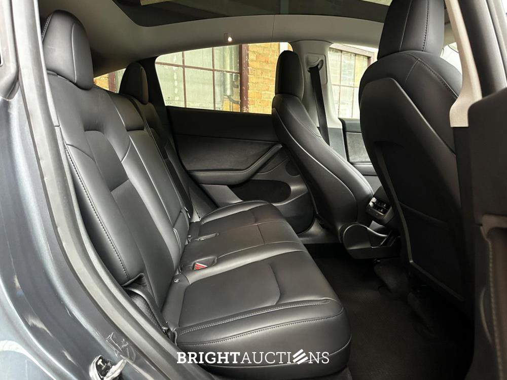 Tesla Model Y Max Range AWD 345pk 2022