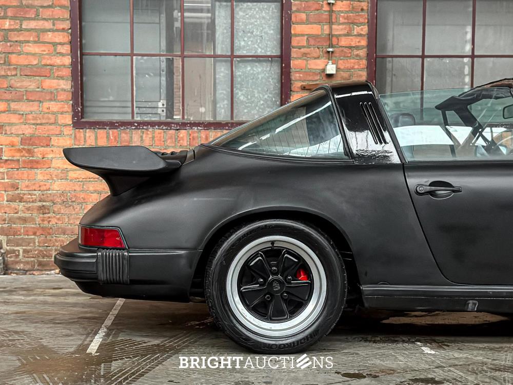Porsche 911 Targa SC 3.0 G-model 155pk 1982