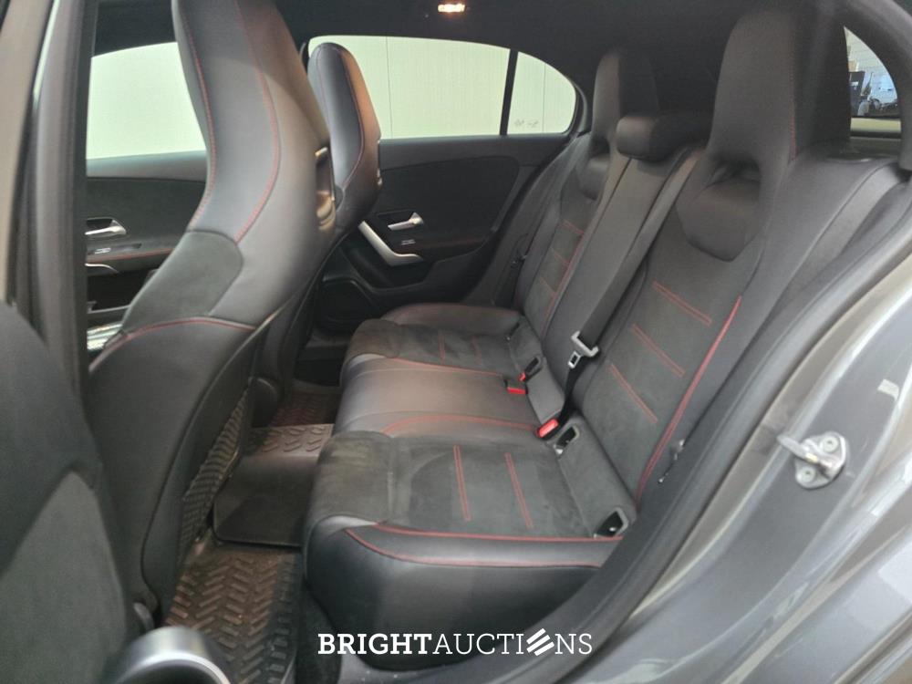 Mercedes-Benz A 180 Business Solution AMG 136pk 2020 (Origineel-NL) A-klasse, H-645-BS