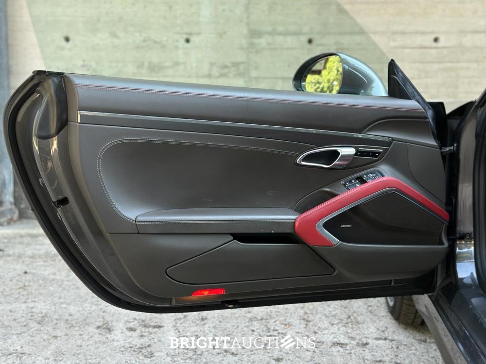 Porsche 911 991 Turbo S 3.8 6-cilinder Cabrio 560pk 2014 (Origineel-NL), NL-kenteken
