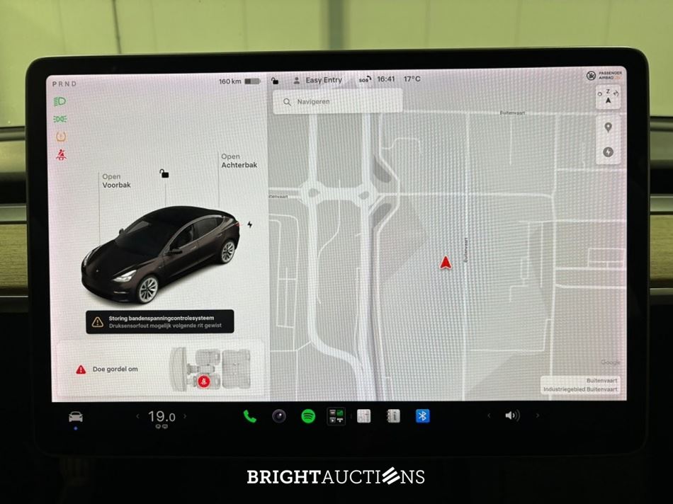 Tesla Model 3 Standard RWD Plus 60 kWh 238pk 2021 (Origineel-NL), L-975-NB