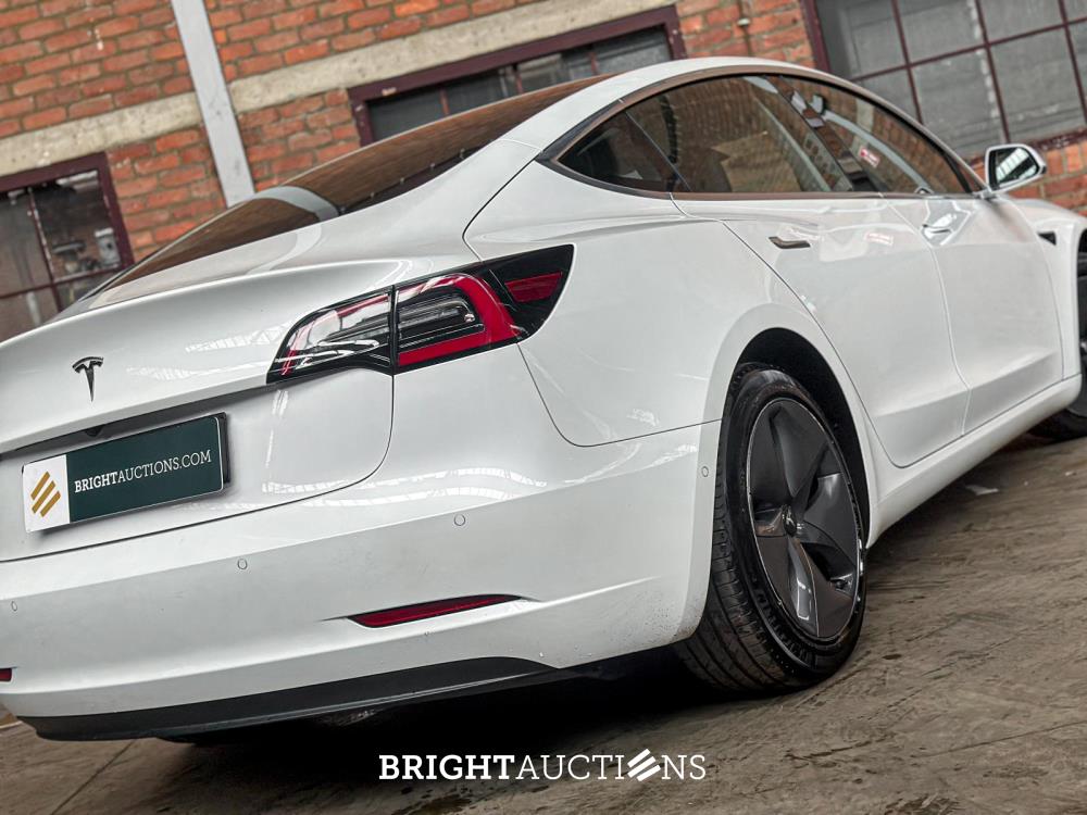 Tesla Model 3 Standard RWD Plus 60 kWh 238pk 2020 (Origineel-NL + 1e eigenaar, K-953-BT