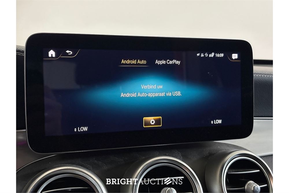 Mercedes-Benz GLC 300 e 4MATIC Coupe Business Solution AMG 333pk 2022 (Origineel-NL) GLC-Klasse, P-601-KN
