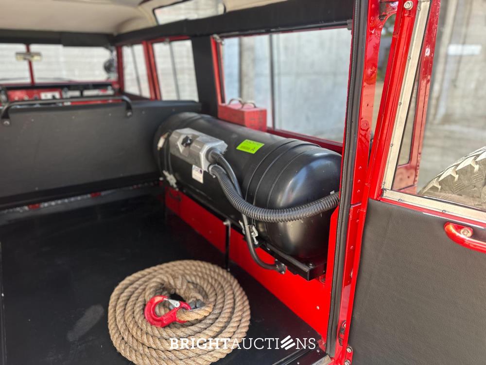 Land Rover 109 Series II (BRANDWEER) 78pk 1969, AM-25-29