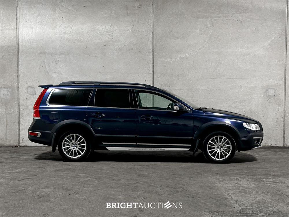 Volvo XC70 2.0 D4 FWD Momentum 181pk 2014 (Origineel-NL) Automaat, 2-XLB-00