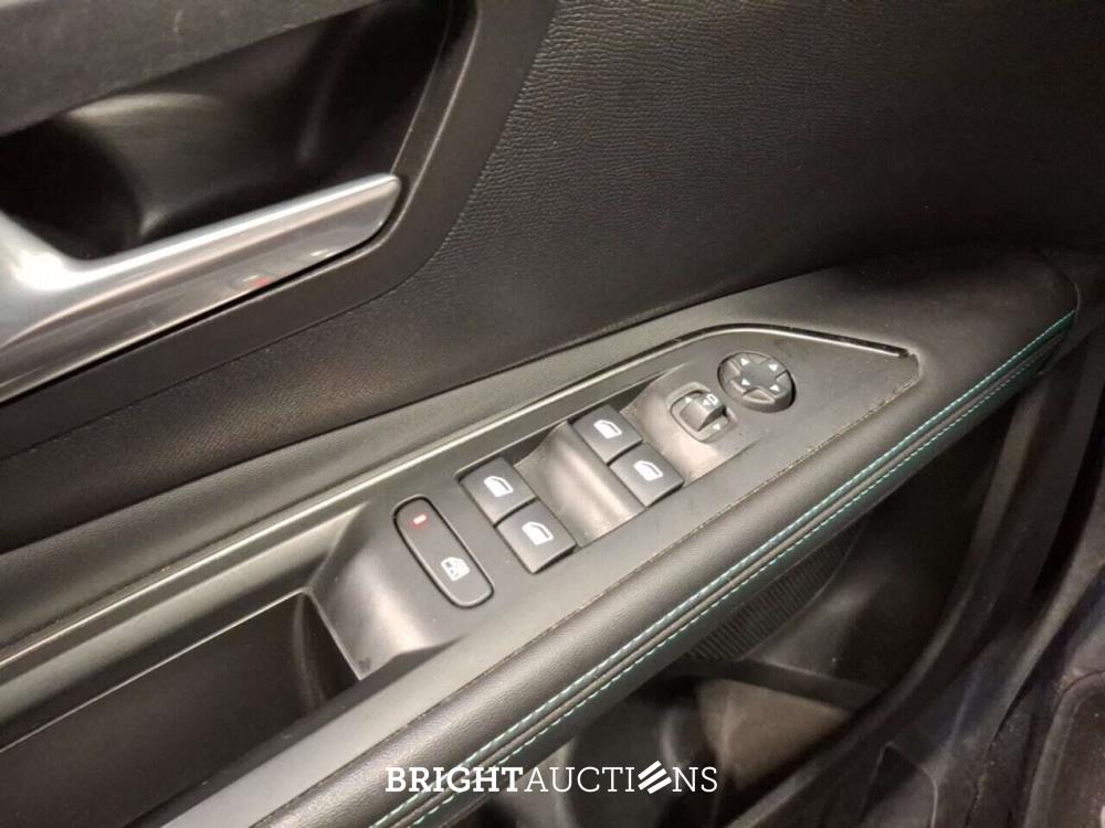 Peugeot 5008 Pt Blue Lease Allure 7P 1.2 131pk 2021 (Origineel-NL), L-687-KX