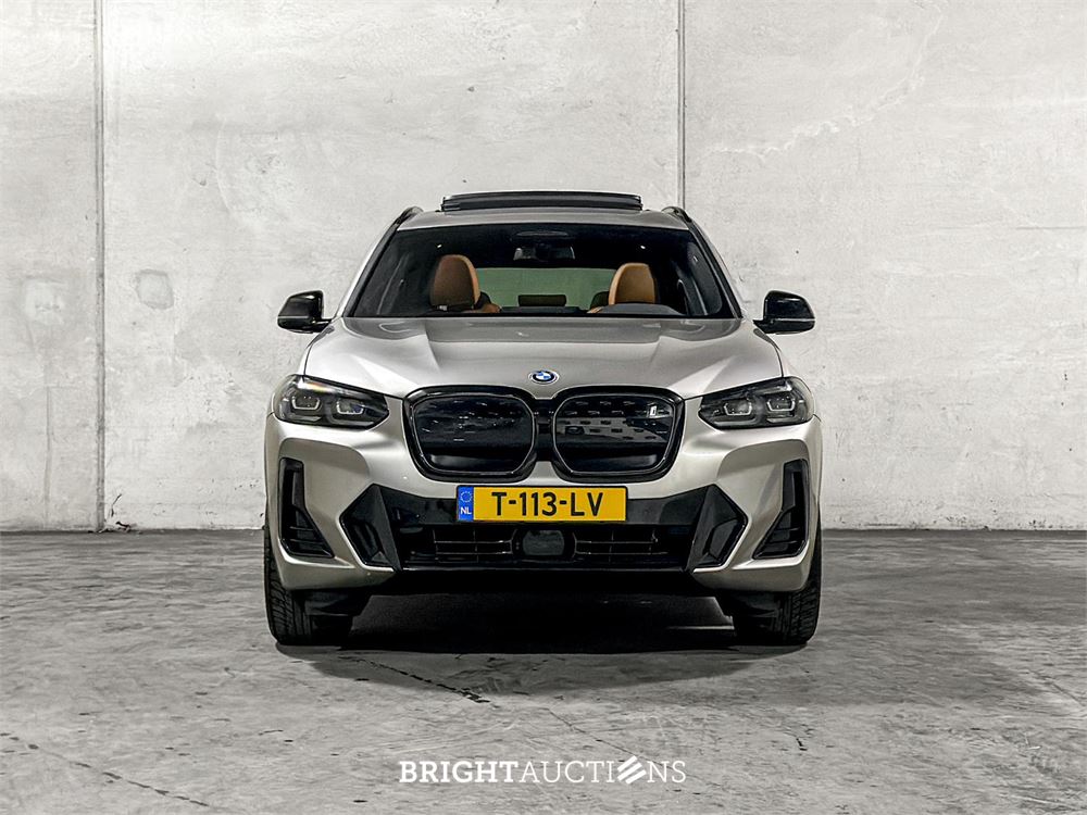 BMW iX3 High Executive 80kWh 286pk 2022, T-113-LV