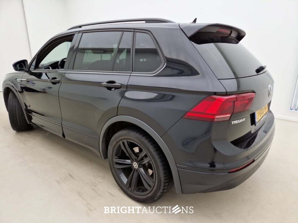 Volkswagen Tiguan Highl. Bus R 1.5 TSI 150pk 2020 (Origineel-NL), J-885-HF