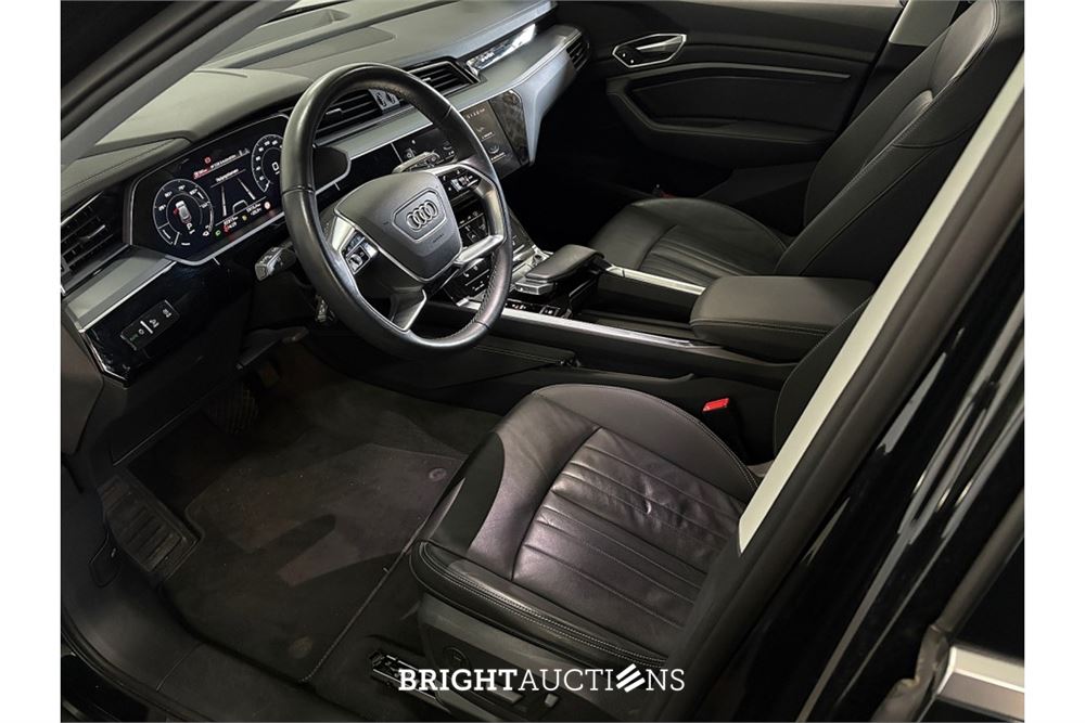 Audi e-tron 55 Advanced edition Plus Quattro 95 kWh 2022 (Origineel-NL), R-406-DL