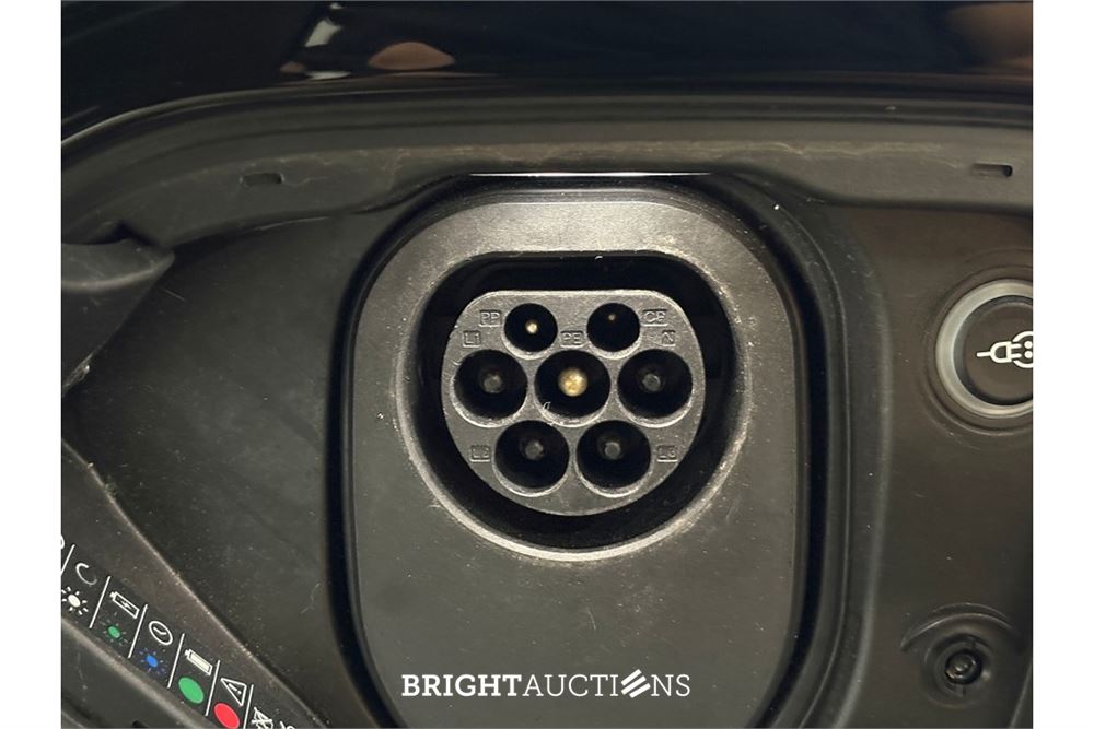 Porsche Taycan 4S 93 kWh 2022, X-274-FS