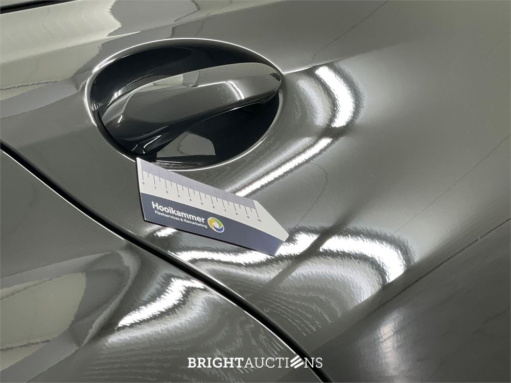 BMW 330e 3-serie eDrive Edition 296pk 2020 (Origineel-NL) 3-Serie, J-751-TG